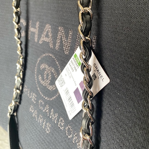 FULL SET - CHANEL Deauville Large Shopping Bag (Black Canvas w/ Silver Hardware) - Picture 12 of 17